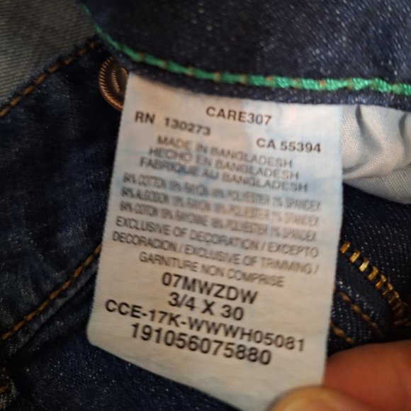 Wrangler Jeans - Picture 2 of 4